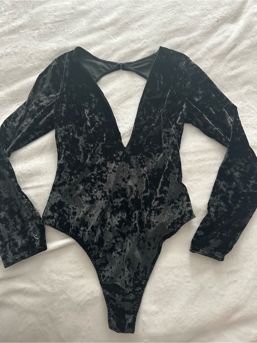 Victoria’s Secret M/L Black Velvet Long-Sleeve Plunge Bodysuit